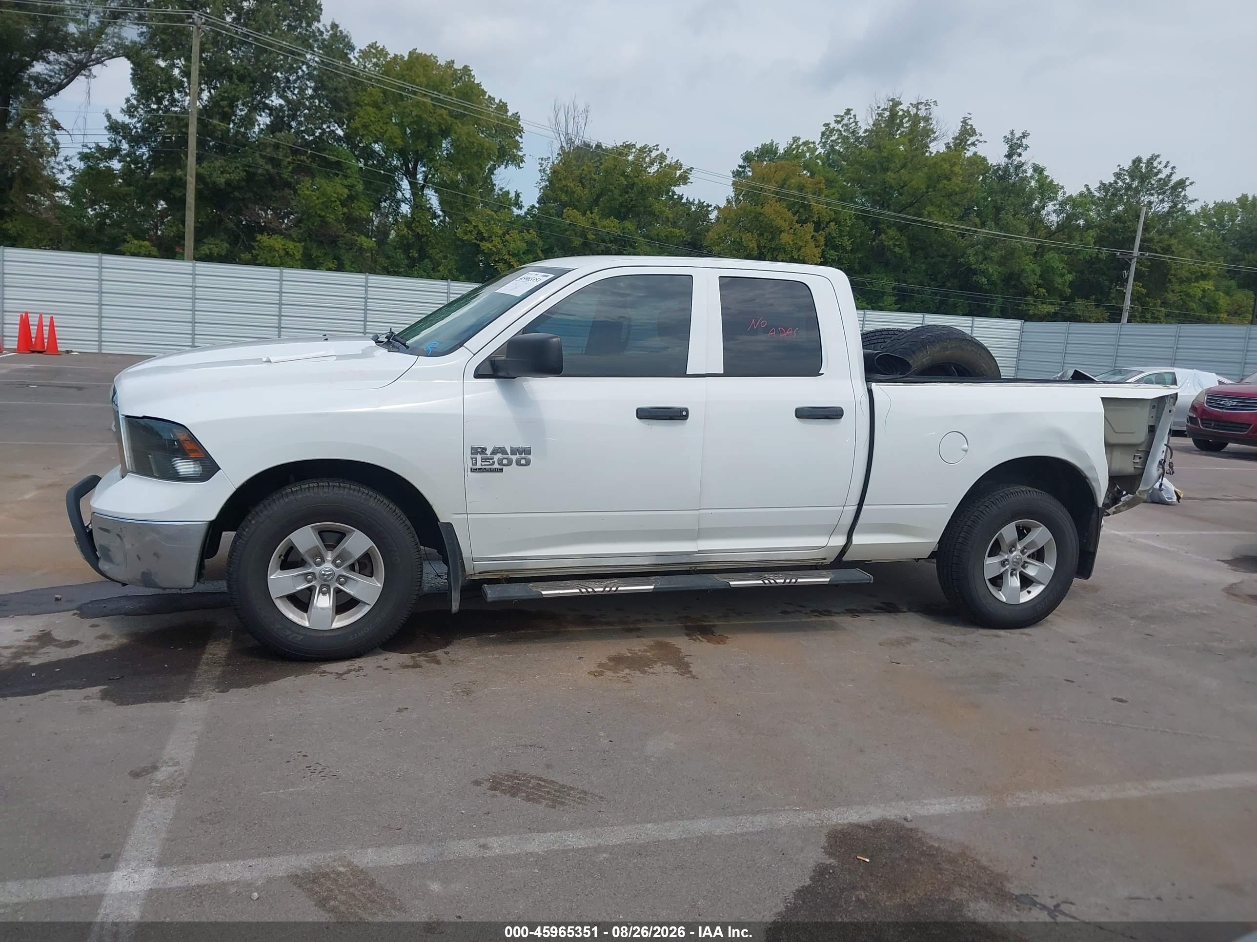 2019 RAM 1500 CLASSIC TRADESMAN  4X2 6'4 BOX