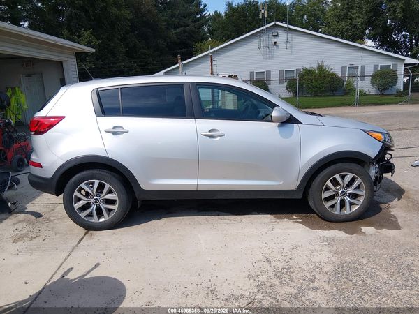 2016 KIA SPORTAGE LX