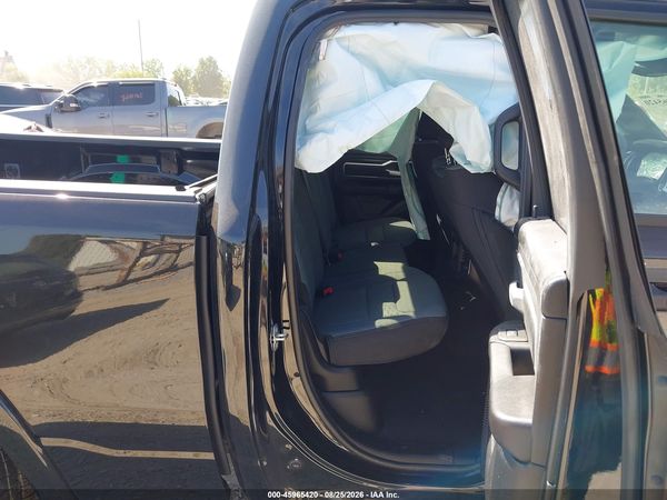 2025 RAM 1500 — I8