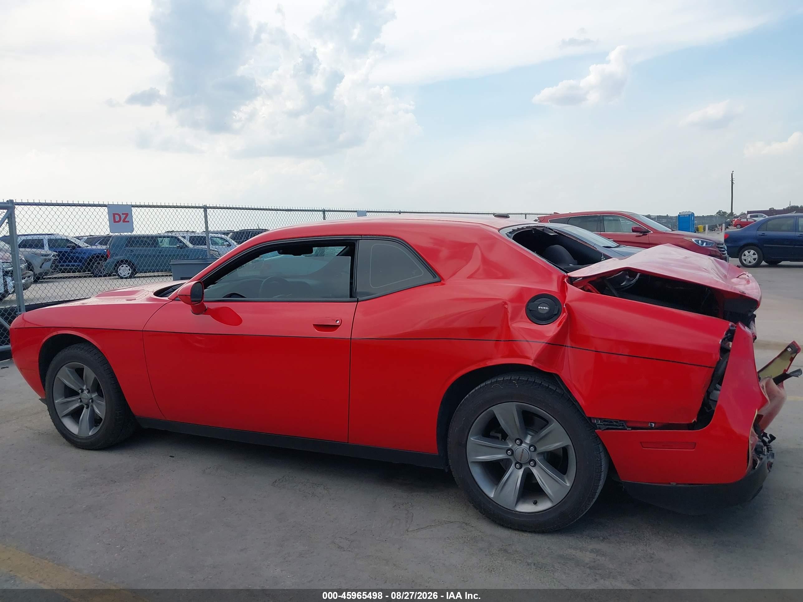 2019 DODGE CHALLENGER SXT