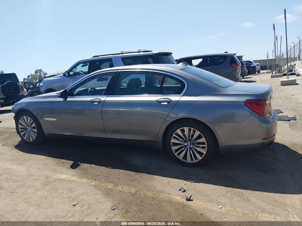 2015 BMW 740LI