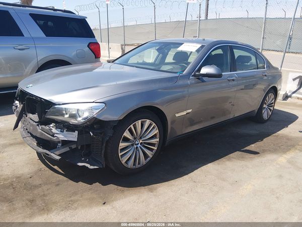 2015 BMW 740LI