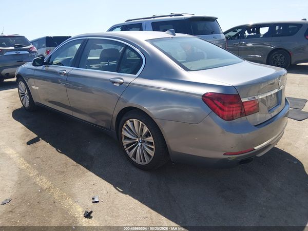 2015 BMW 740LI