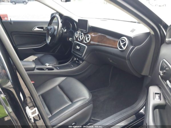 2015 MERCEDES-BENZ GLA 250 4MATIC
