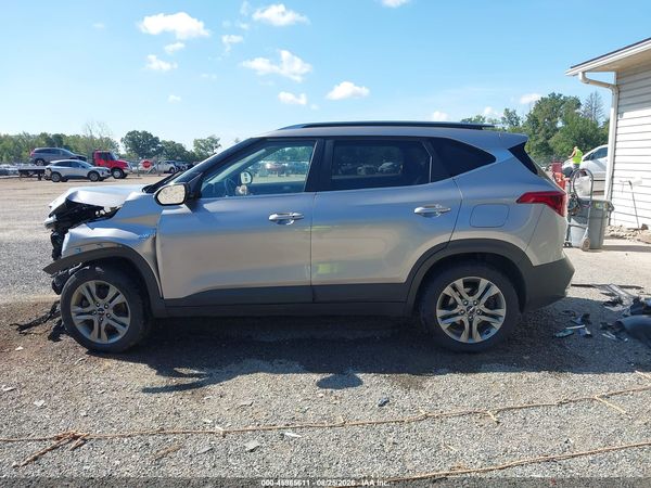 2022 KIA SELTOS S — I117