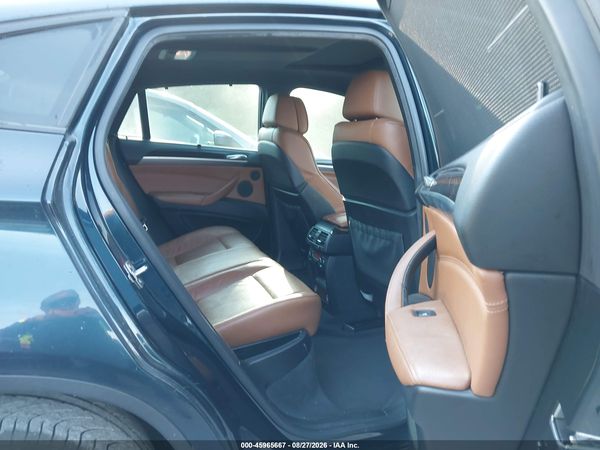 2013 BMW X6 XDRIVE50I — I8