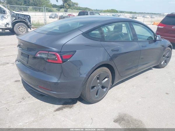 2021 TESLA MODEL 3 — I4