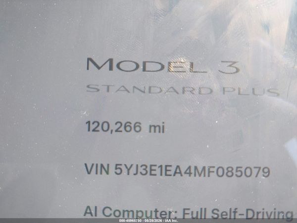 2021 TESLA MODEL 3 — I7