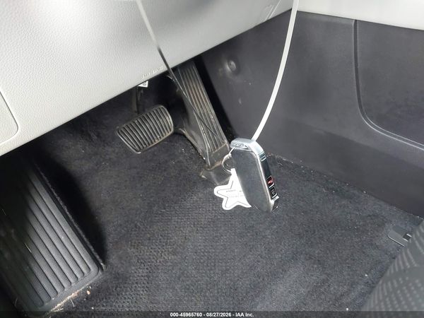 2024 KIA CARNIVAL MPV LX SEAT PACKAGE — I11
