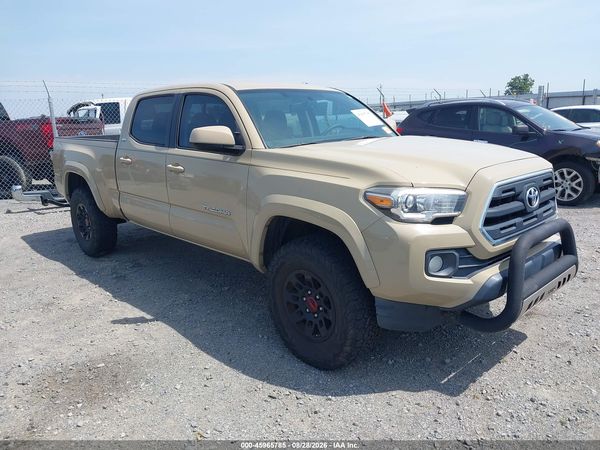2017 TOYOTA TACOMA SR5 — I1