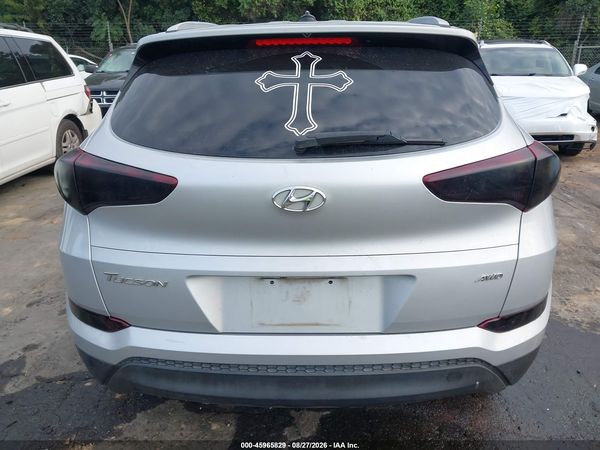 2017 HYUNDAI TUCSON SE — I119