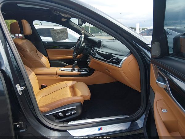 2017 BMW 740I — I5