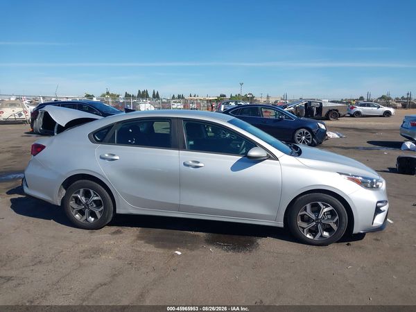 2021 KIA FORTE LXS — I116