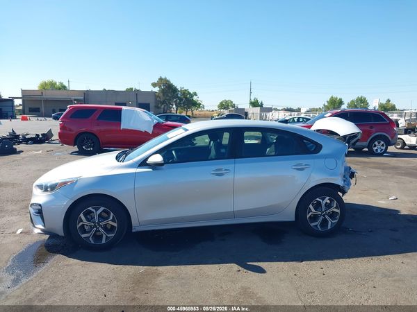 2021 KIA FORTE LXS — I117
