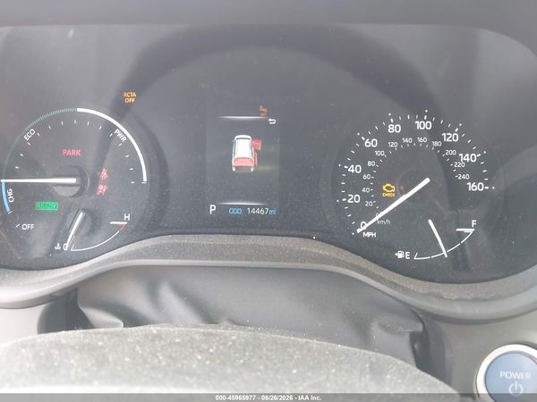2024 TOYOTA SIENNA LE