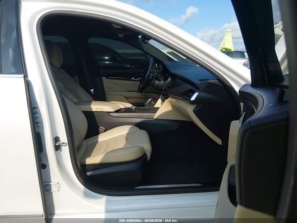 2019 CADILLAC CT6 LUXURY — I5
