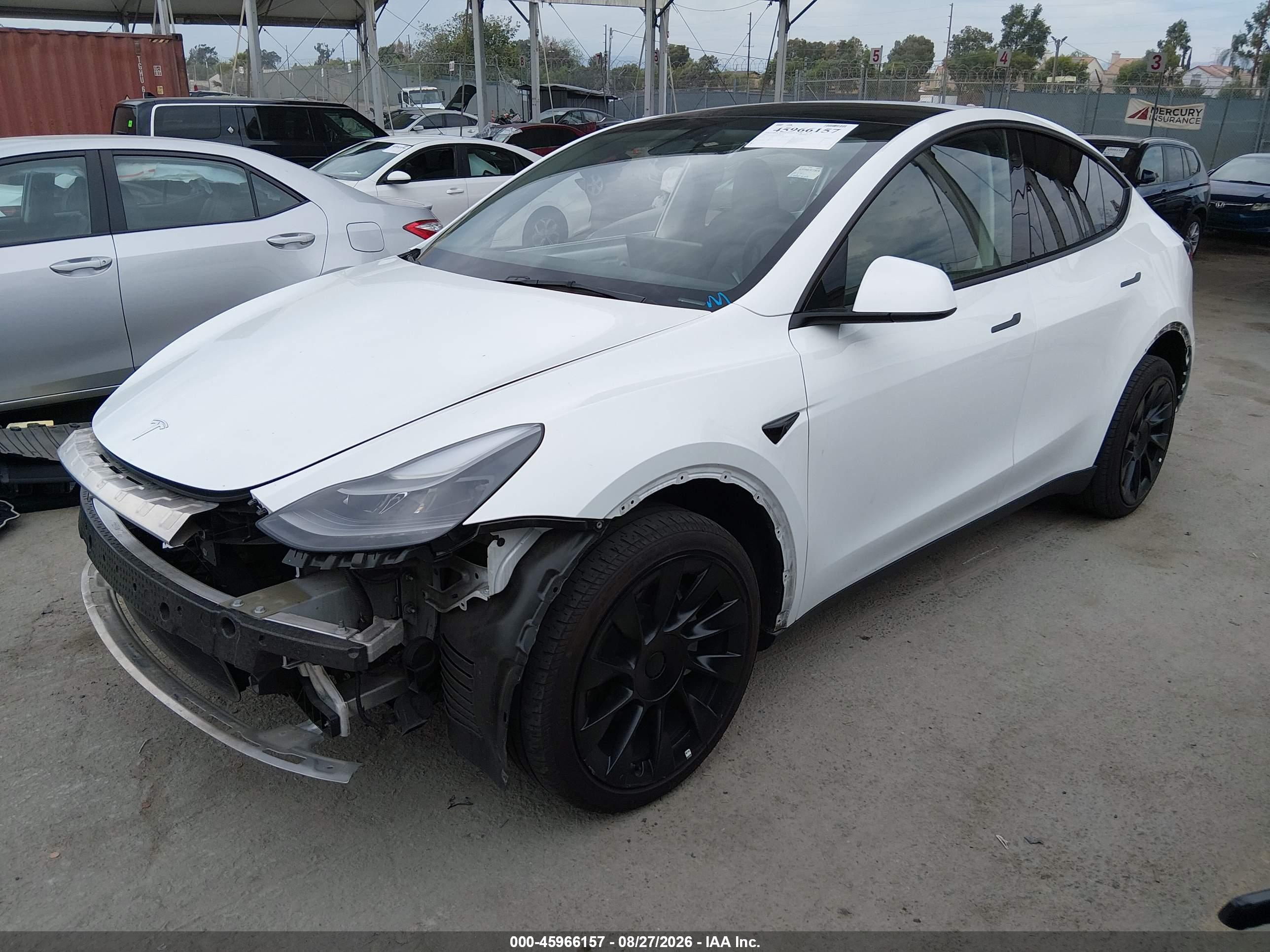 2023 TESLA MODEL Y — I2