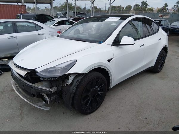2023 TESLA MODEL Y — I2