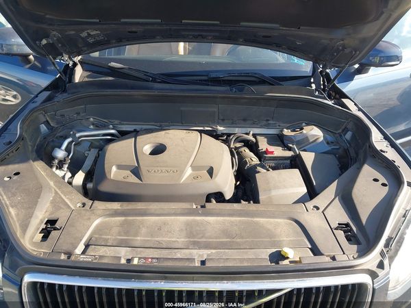 2018 VOLVO XC90 T6 MOMENTUM