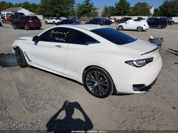 2017 INFINITI Q60 3.0T PREMIUM — I3