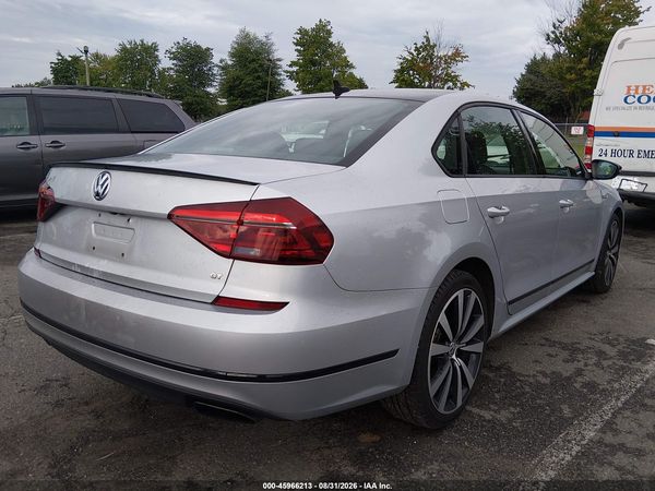 2018 VOLKSWAGEN PASSAT 3.6L V6 GT — I4
