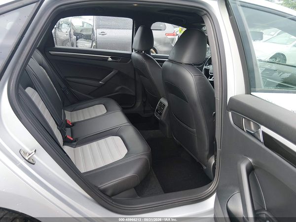 2018 VOLKSWAGEN PASSAT 3.6L V6 GT — I8
