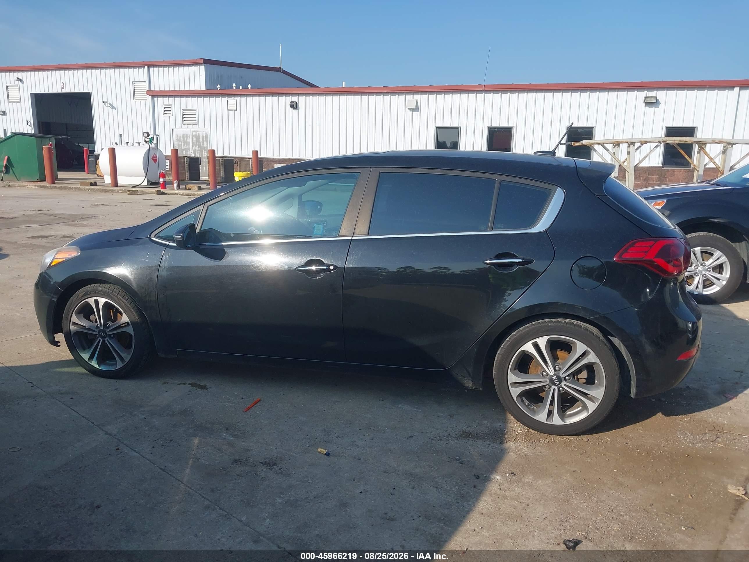 2016 KIA FORTE EX