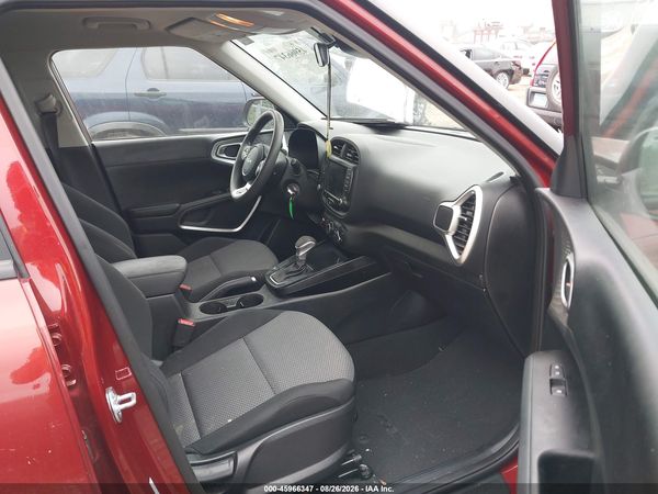 2025 KIA SOUL LX — I5
