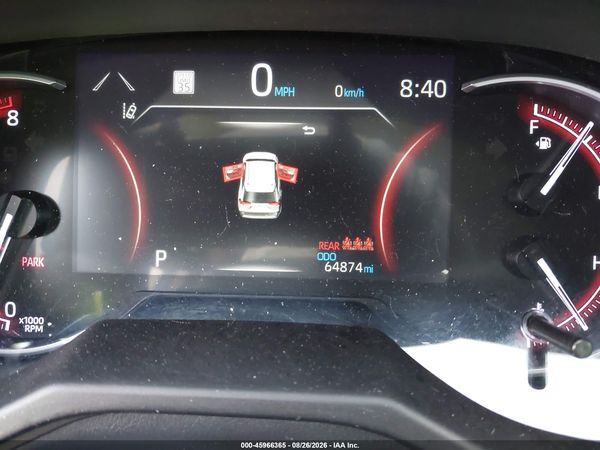 2024 TOYOTA RAV4 LE — I7