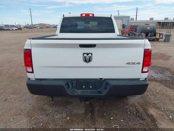 2019 RAM 1500 CLASSIC TRADESMAN  4X4 6'4 BOX