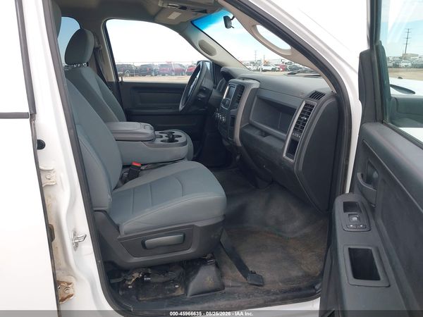2019 RAM 1500 CLASSIC TRADESMAN  4X4 6'4 BOX