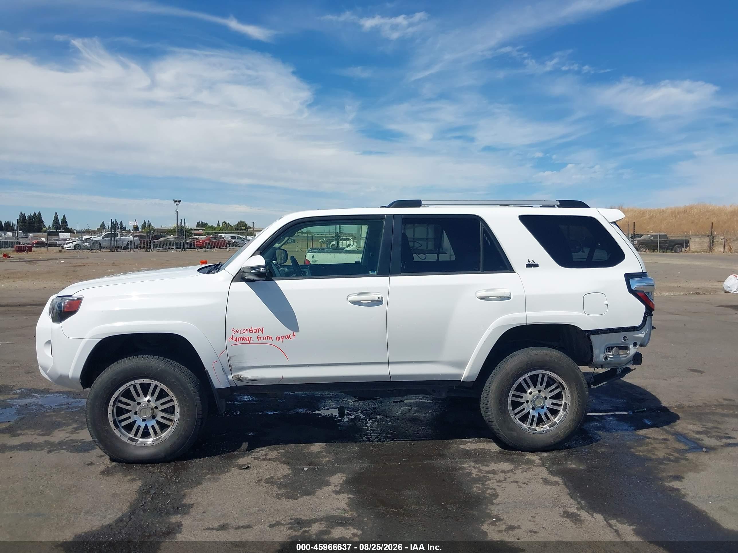 2020 TOYOTA 4RUNNER SR5 PREMIUM