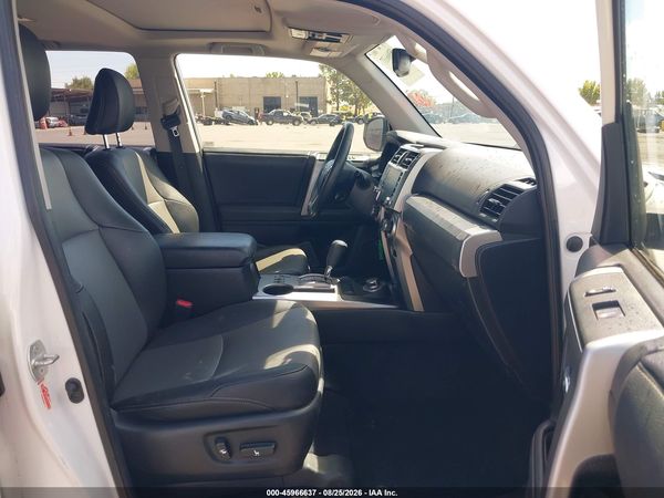 2020 TOYOTA 4RUNNER SR5 PREMIUM