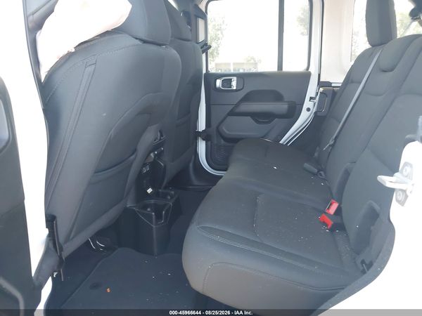2020 JEEP WRANGLER UNLIMITED SAHARA 4X4