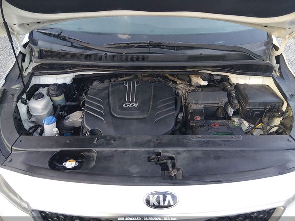 2016 KIA SEDONA LX