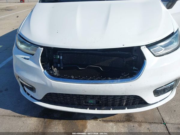 2023 CHRYSLER PACIFICA TOURING L — I6