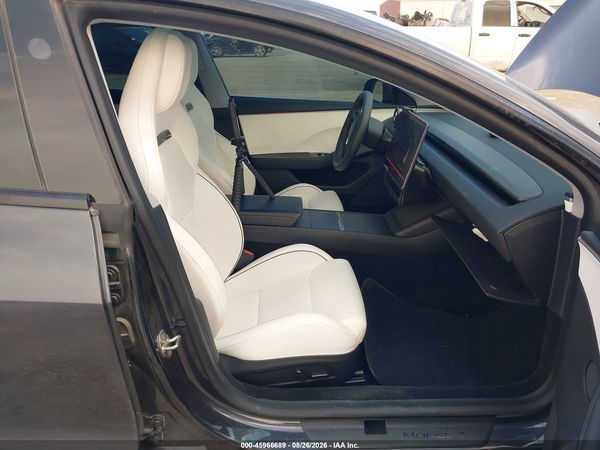 2024 TESLA MODEL 3 — I5
