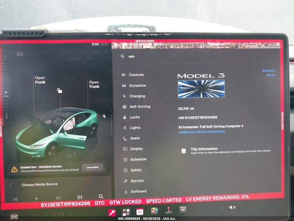 2024 TESLA MODEL 3 — I7