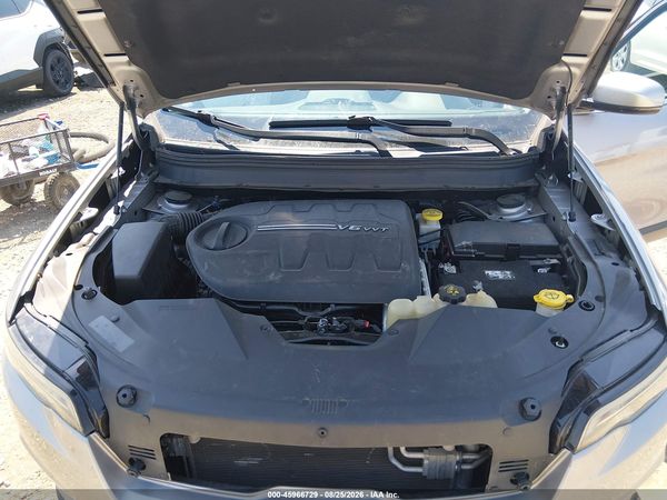 2019 JEEP CHEROKEE LIMITED 4X4 — I10