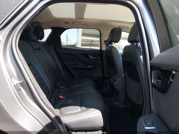 2019 JAGUAR F-PACE 25T PRESTIGE