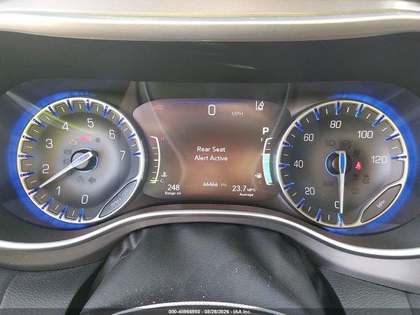2023 CHRYSLER PACIFICA TOURING L