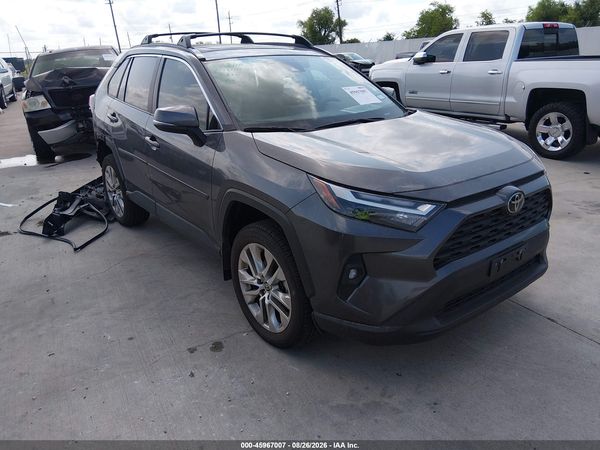 2025 TOYOTA RAV4 XLE PREMIUM — I1