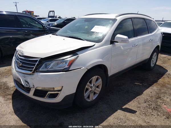 2013 CHEVROLET TRAVERSE — I2