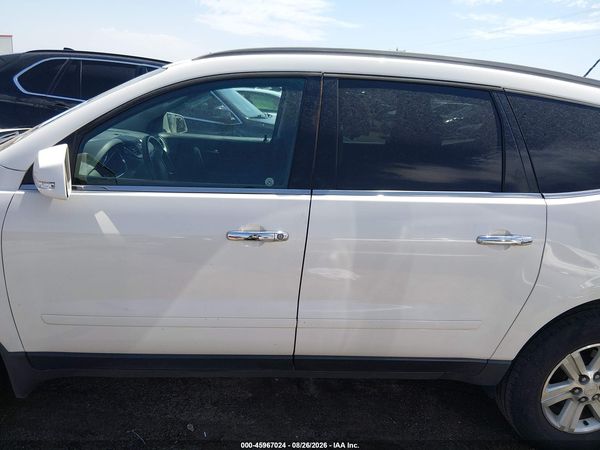 2013 CHEVROLET TRAVERSE LT — I117