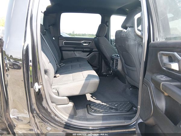 2026 RAM 1500 BIG HORN  4X4 5'7 BOX — I8