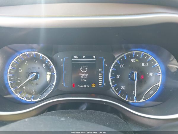 2018 CHRYSLER PACIFICA TOURING L — I7