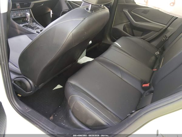 2019 VOLKSWAGEN JETTA — I8