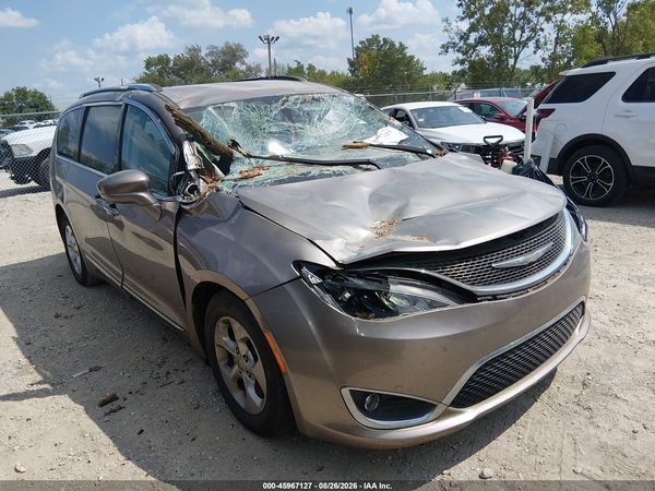 2017 CHRYSLER PACIFICA TOURING-L PLUS — I1