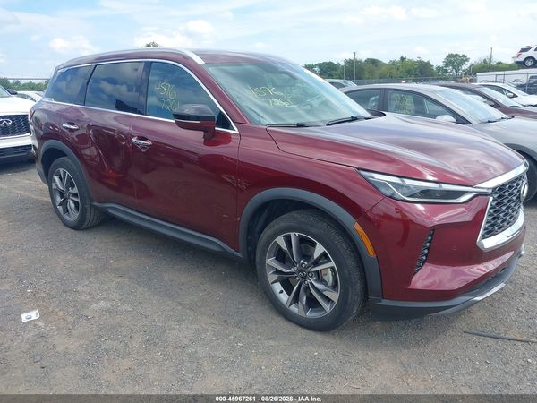 2022 INFINITI QX60 LUXE — I1