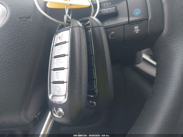 2022 INFINITI QX60 LUXE — I11